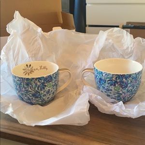Unused & unopened Lilly Pulitzer Ceramic Mug Set